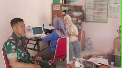 Cegah Stunting, Babinsa Jenar Turun Langsung Data Balita di Posyandu Ngepringan Cegah Stunting, Babinsa Jenar Turun Langsung Data Balita di Posyandu Ngepringan