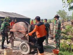 Talud dibangun , Kebersamaan Diperkuat, Babinsa Hadir di Tengah Warga