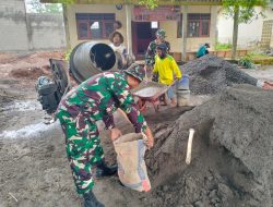 Babinsa Kalijambe Gotong Royong Cor Halaman SDN Keden I, Kepedulian demi Kenyamanan Belajar Siswa