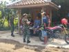 TNI Peduli Generasi Muda! Babinsa Blangu Gandeng Karang Taruna Jaga Masa Depan Pemuda