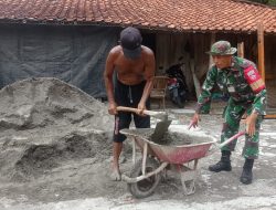 Gelorakan Semangat Gotong Royong, Babinsa Miri Pimpin Perbaikan Gorong-Gorong