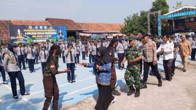 Kapten Inf Hartadi Hadiri Momen Bersejarah, SMAN 1 Plupuh Deklarasikan Sekolah Berintegritas