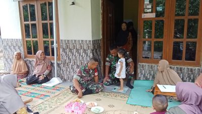 Babinsa Kawal Posyandu, Dukung Pencegahan Stunting Babinsa Kawal Posyandu, Dukung Pencegahan Stunting
