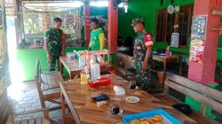 Babinsa Hadir di Lapak Siomay, Bangun Optimisme Pelaku UMKM Babinsa Hadir di Lapak Siomay, Bangun Optimisme Pelaku UMKM