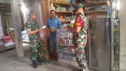 Jaga Asa Petani, Babinsa Pastikan Stok Pupuk Tetap Aman Jaga Asa Petani, Babinsa Pastikan Stok Pupuk Tetap Aman