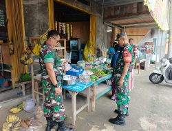 Babinsa Sisir Harga Sembako, Antisipasi Gejolak Pasar di Karangmalang
