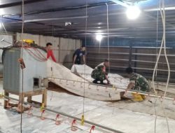 BABINSA DAMPINGI PETERNAK AYAM POTONG, TEKANKAN KEBERSIHAN KANDANG PASCA PANEN