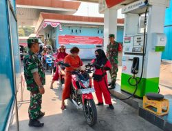 Patroli Babinsa Ngrampal Sisir SPBU, Pastikan Situasi Wilayah Tetap Aman dan Kondusif