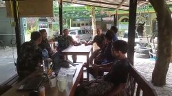 Tak Cuma Jaga Benteng Pertahanan, Prajurit Koramil Karangmalang ‘Serbu’ Ponpes Wali Songo: Tameng dari DBD, Api, Hingga Racun Hoaks!