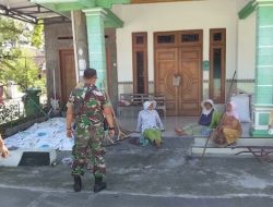 Kemarau Makin Kering, Serka Joko Karangmalang Blusukan Temui Petani: Jangan Bakar Jerami Sembarangan