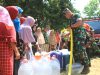 Atasi cuaca ekstrim, Kodim Sragen bantu air bersih, bagikan 1000 es teh, sembako, hingga kursi roda