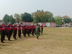 Bukan Sekedar Baris Berbaris, Babinsa Karangmalang Tanamkan Disiplin dan Jiwa Kebangsaan ke 120 Pelajar