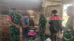 Babinsa Ngrampal Cek Rumah Potong Ayam, Ingatkan Kebersihan Jangan Diabaikan