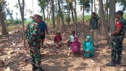 Kemarau Mulai Mengintai, Babinsa Plupuh Ingatkan Warga Jangan Boros Air!
