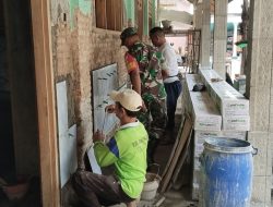 TNI dan Warga Bahu-Membahu, Perehapan Gedung SDN 2 Pelemgadung Karangmalang Masuki Tahap Finishing