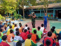 Koramil Plupuh Gembleng 160 Pelajar SMPN 2 Plupuh, PBB Jadi Bekal Disiplin