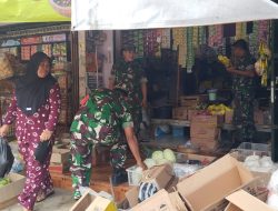 Antisipasi Penimbunan, Babinsa Koramil Gesi Cek Harga dan Stok Sembako di Desa Poleng